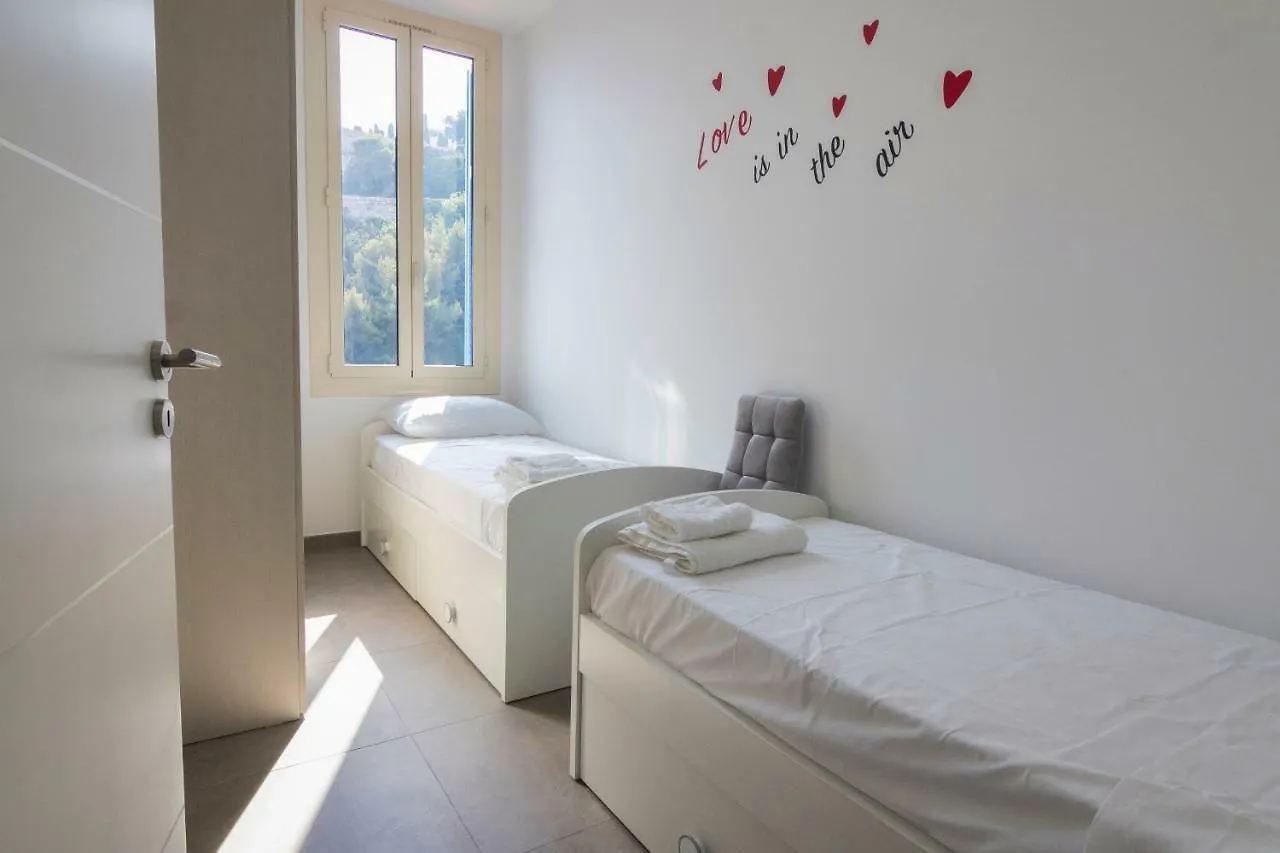 Maison Micheloni Beausoleil 0*,